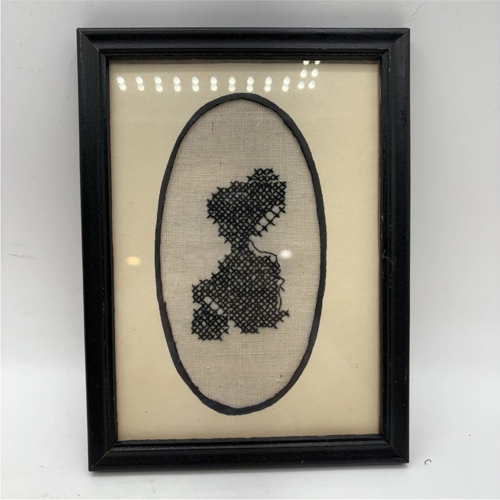 Vintage Silhouette‎ Needlepoint Side Profile Portraits Regency Framed Pair - Picture 3 of 4